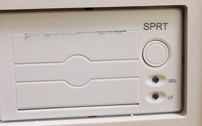 벤치 탑 클래스 B 펄스 진공 증기 멸균기 detail - 펄스진공살균기만 장착된 빌트인 프린터.